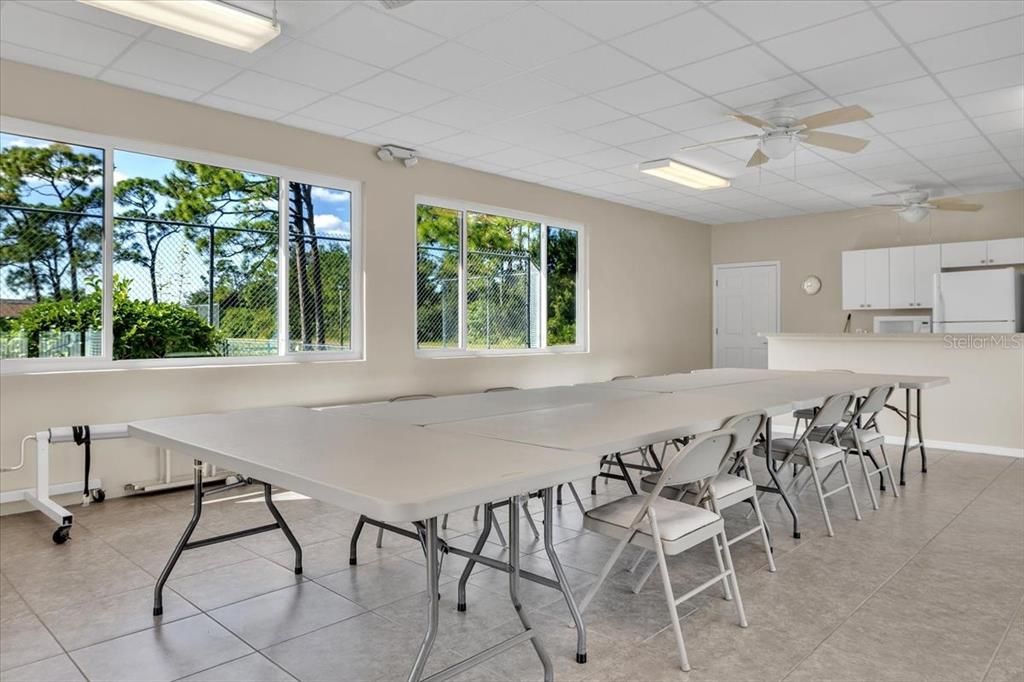 For Sale: $249,900 (3 beds, 2 baths, 1460 Square Feet)