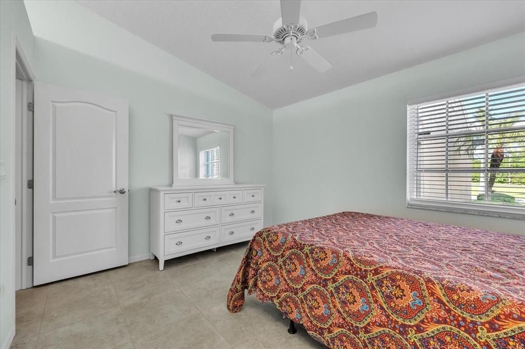 For Sale: $249,900 (3 beds, 2 baths, 1460 Square Feet)