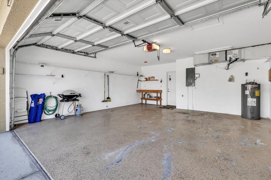 For Sale: $249,900 (3 beds, 2 baths, 1460 Square Feet)