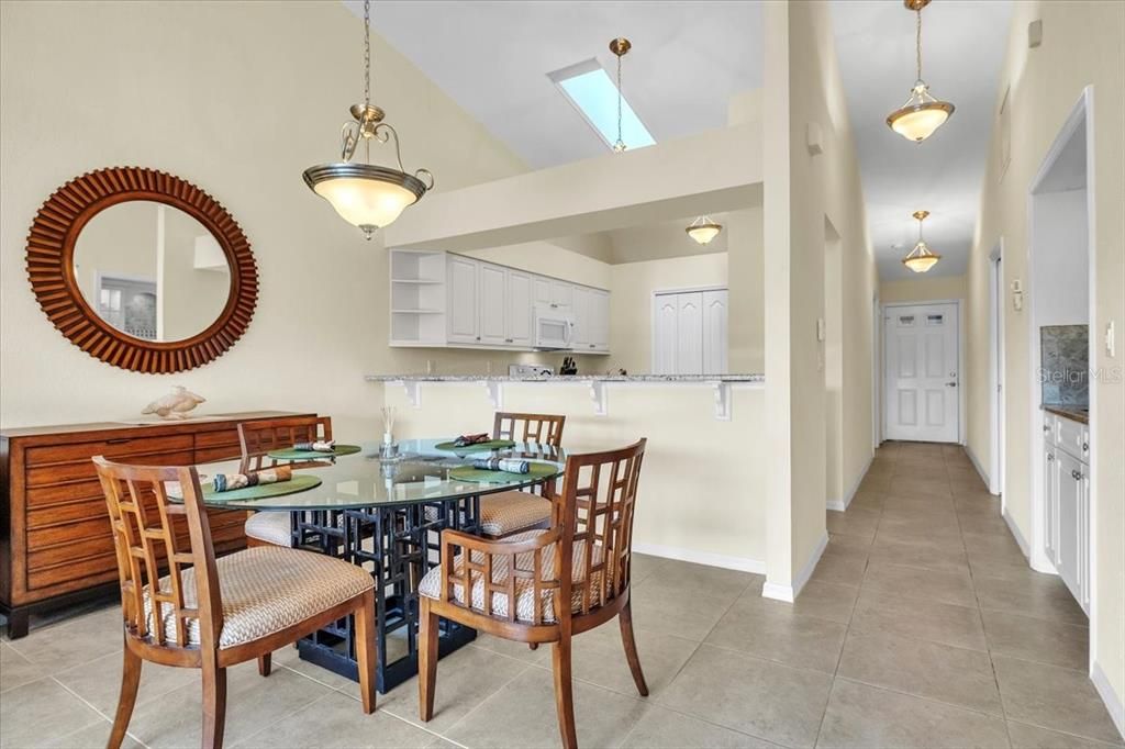 For Sale: $249,900 (3 beds, 2 baths, 1460 Square Feet)