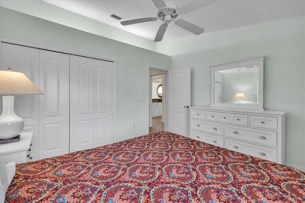 For Sale: $249,900 (3 beds, 2 baths, 1460 Square Feet)