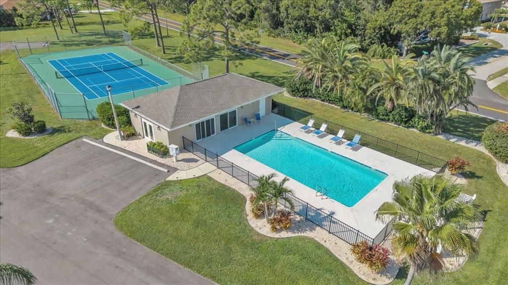 For Sale: $249,900 (3 beds, 2 baths, 1460 Square Feet)