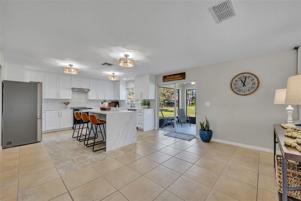 For Sale: $675,000 (4 beds, 2 baths, 2896 Square Feet)