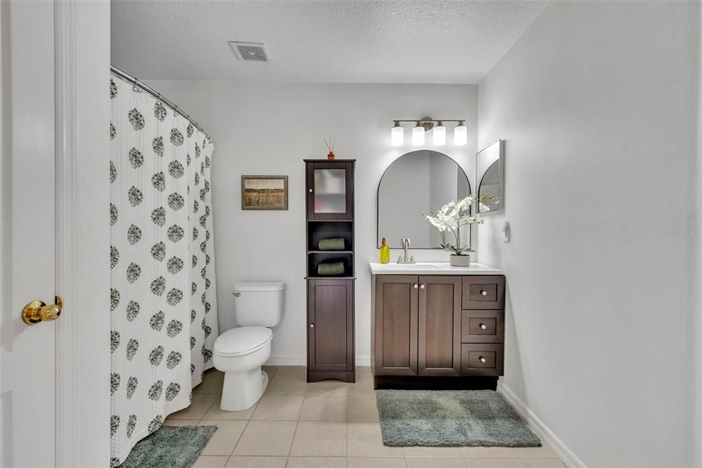 For Sale: $675,000 (4 beds, 2 baths, 2896 Square Feet)