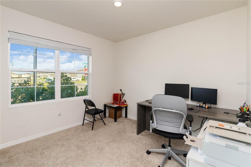 На продажу: $410,000 (4 спален, 2 ванн, 1846 Квадратных фут)