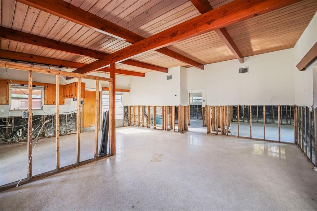 En Venta: $1,100,000 (2 camas, 1 baños, 1560 Pies cuadrados)