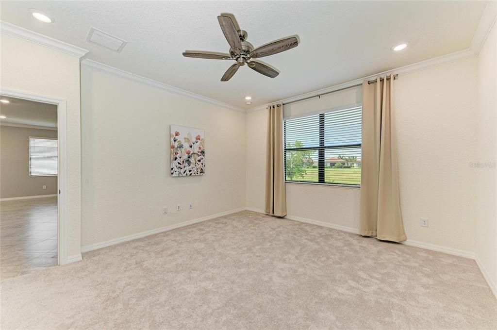 For Sale: $680,000 (3 beds, 3 baths, 2217 Square Feet)