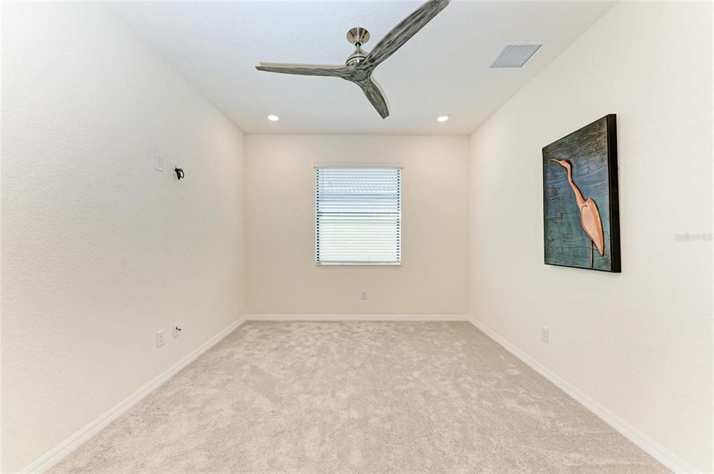 For Sale: $680,000 (3 beds, 3 baths, 2217 Square Feet)