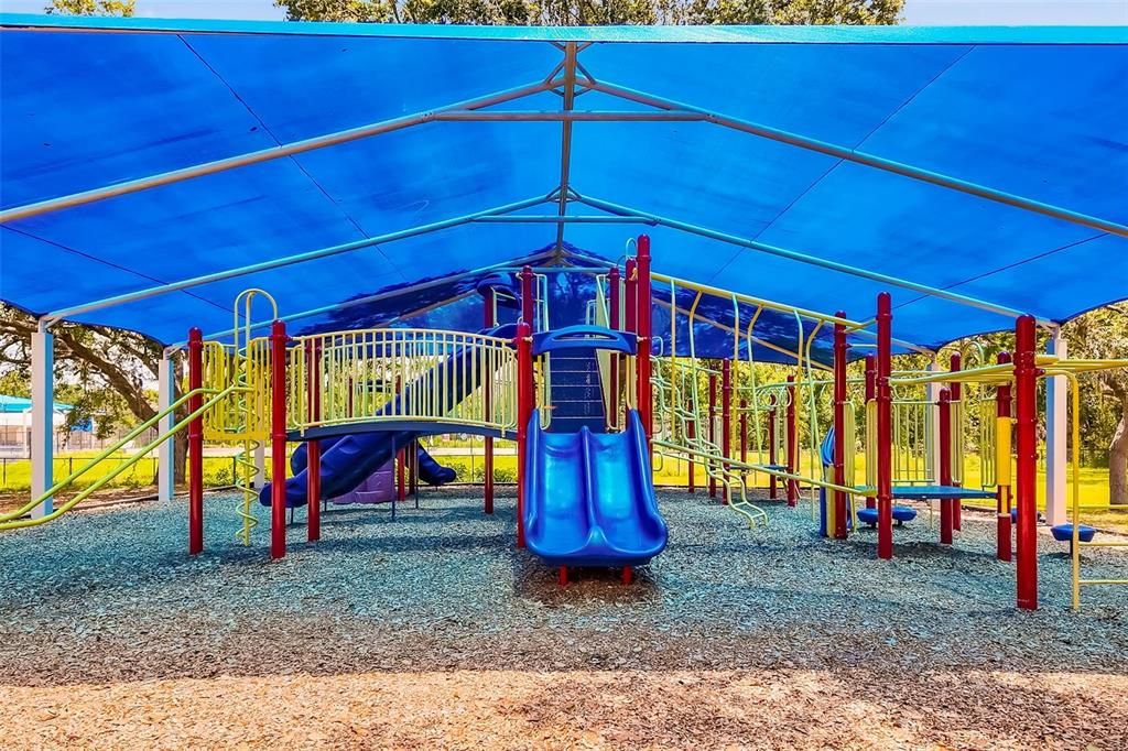 En Venta: $600,000 (4 camas, 3 baños, 2406 Pies cuadrados)