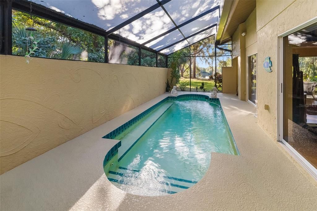 En Venta: $600,000 (4 camas, 3 baños, 2406 Pies cuadrados)