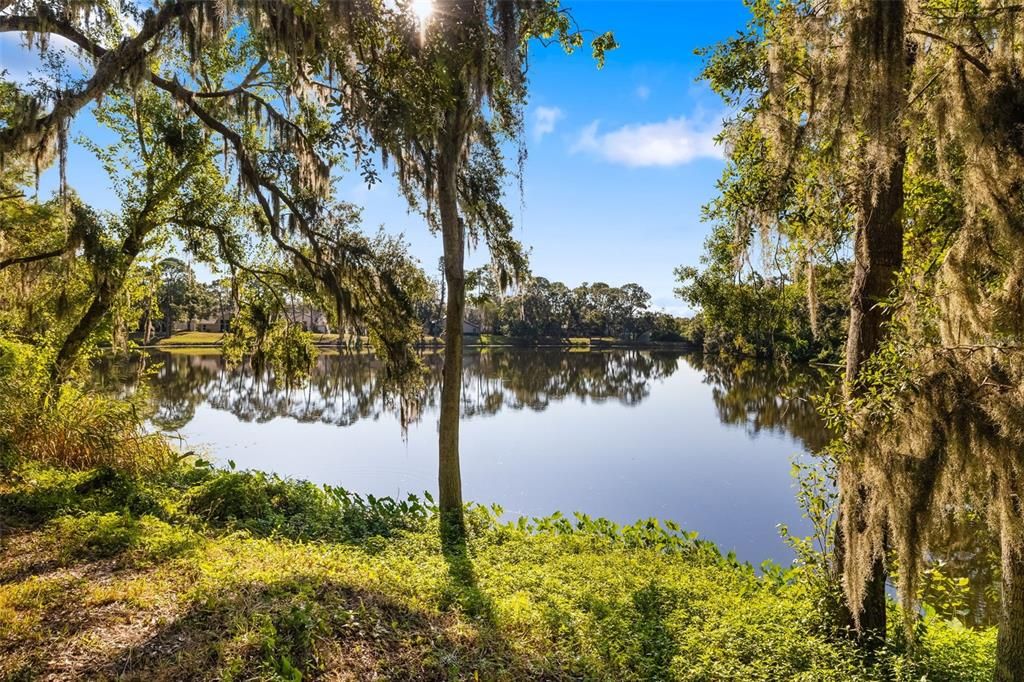 En Venta: $600,000 (4 camas, 3 baños, 2406 Pies cuadrados)