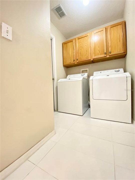 En Renta: $2,200 (3 camas, 2 baños, 1451 Pies cuadrados)