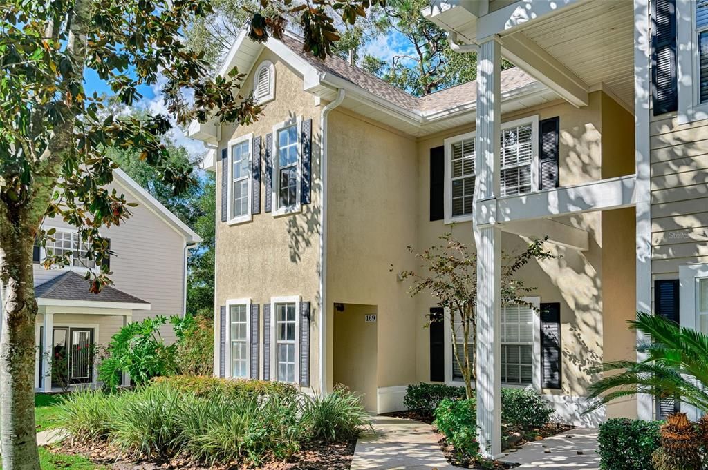 For Sale: $279,900 (2 beds, 2 baths, 1250 Square Feet)