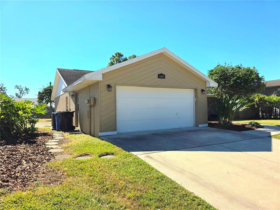 待售: $449,000 (4 贝兹, 2 浴室, 2022 平方英尺)