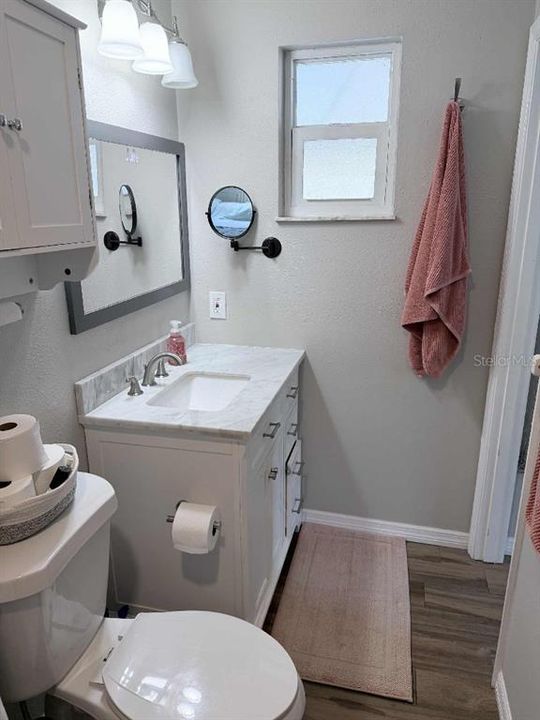 En Venta: $333,800 (3 camas, 2 baños, 1272 Pies cuadrados)