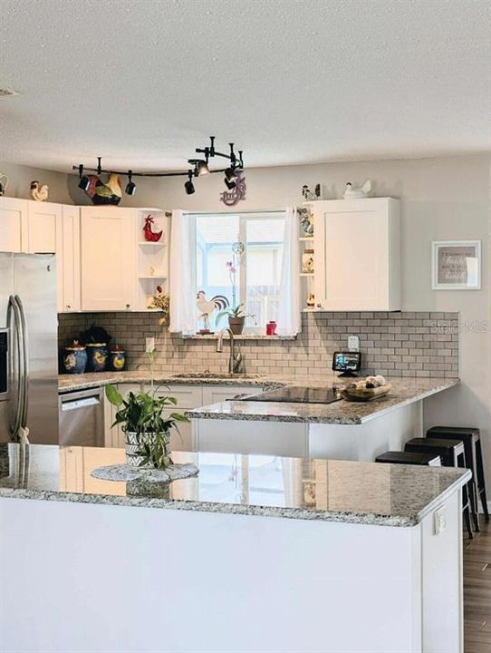 En Venta: $333,800 (3 camas, 2 baños, 1272 Pies cuadrados)