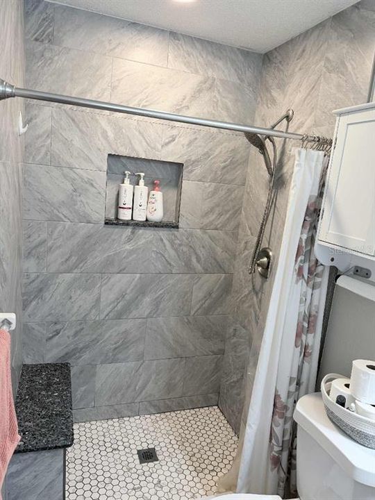 En Venta: $333,800 (3 camas, 2 baños, 1272 Pies cuadrados)