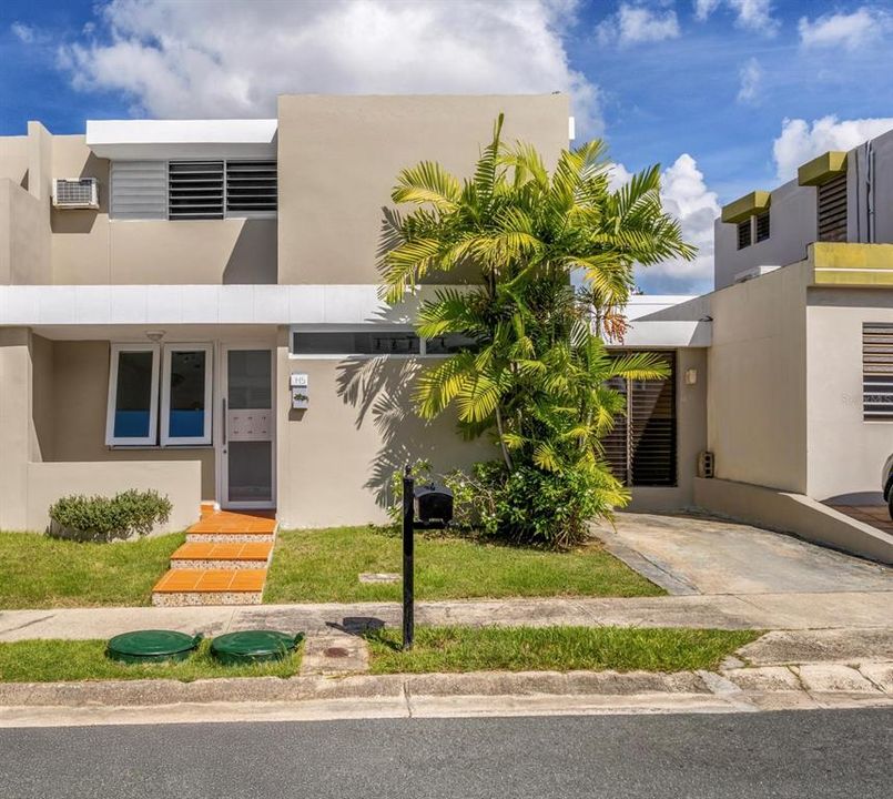 Vendido Recientemente: $285,000 (3 camas, 2 baños, 1700 Pies cuadrados)