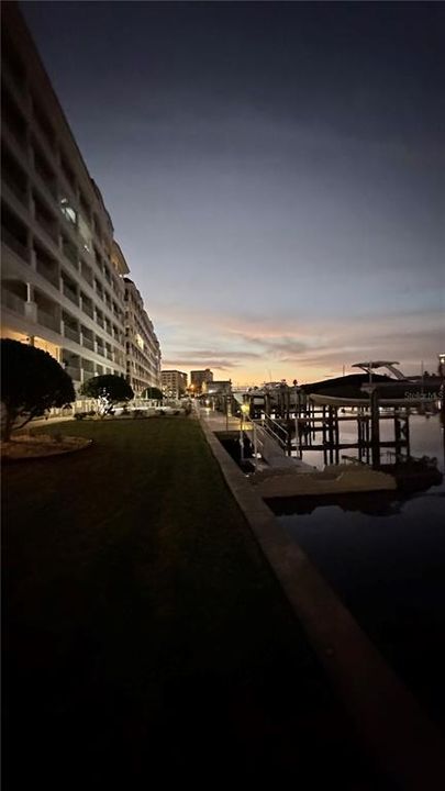 В аренду: $4,500 (3 спален, 3 ванн, 1995 Квадратных фут)