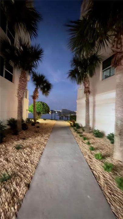 В аренду: $4,500 (3 спален, 3 ванн, 1995 Квадратных фут)