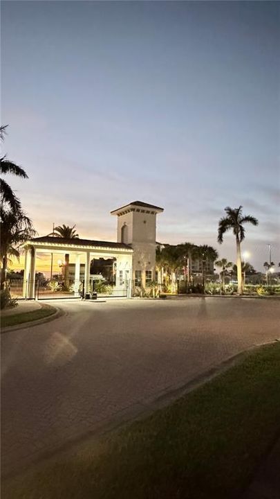 В аренду: $4,500 (3 спален, 3 ванн, 1995 Квадратных фут)