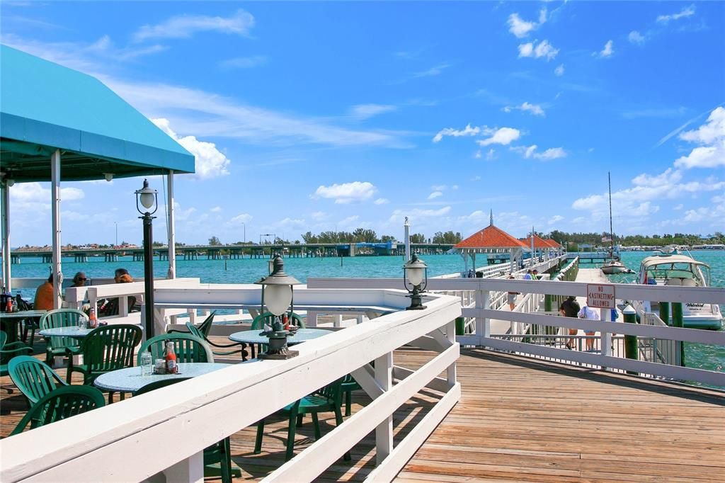 待售: $1,795,000 (3 贝兹, 2 浴室, 1394 平方英尺)