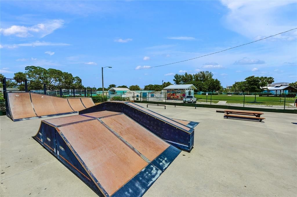 待售: $1,795,000 (3 贝兹, 2 浴室, 1394 平方英尺)