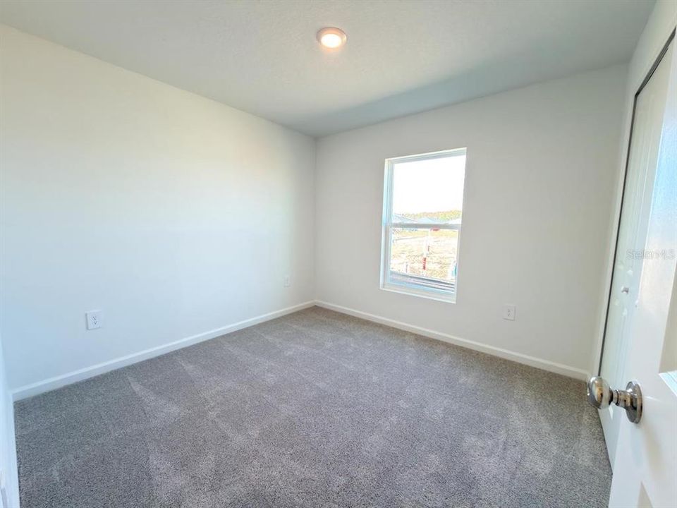 出租: $2,500 (4 贝兹, 2 浴室, 1824 平方英尺)