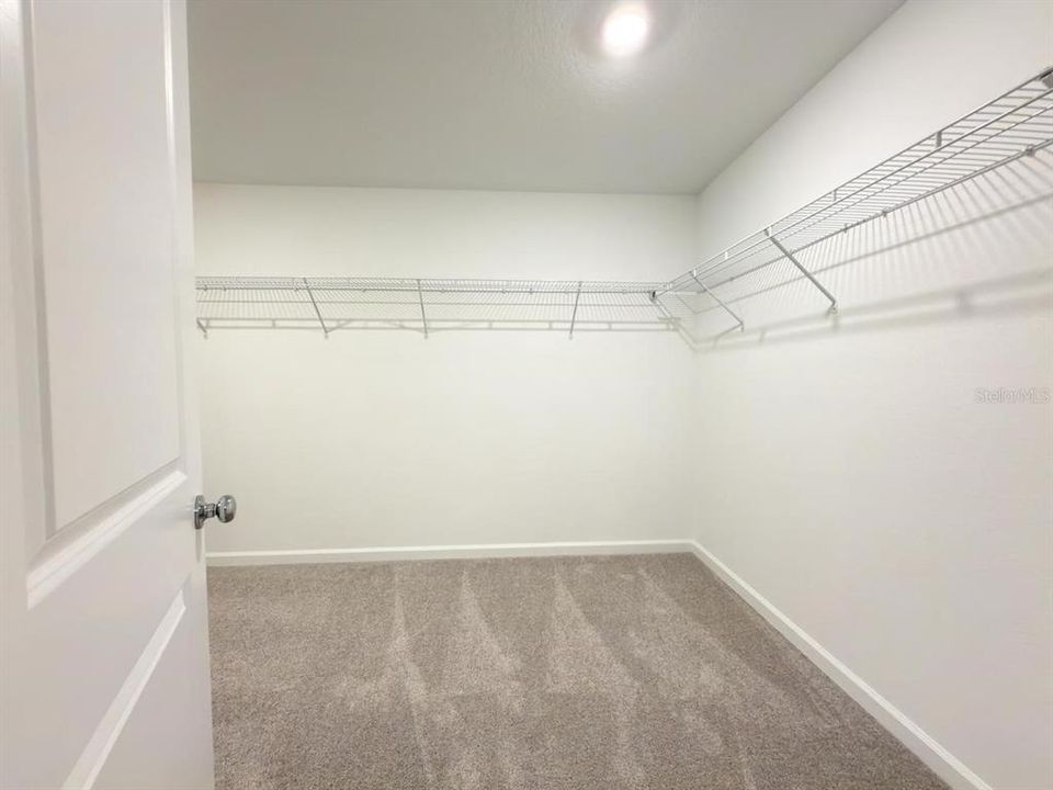 出租: $2,500 (4 贝兹, 2 浴室, 1824 平方英尺)