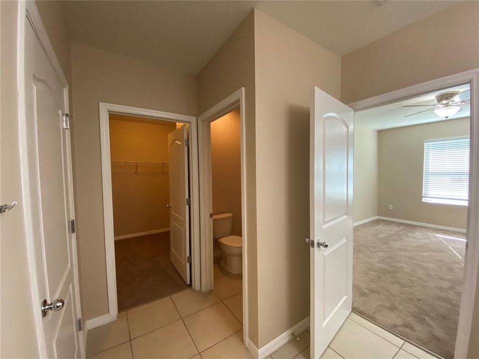 For Rent: $1,975 (4 beds, 2 baths, 1823 Square Feet)