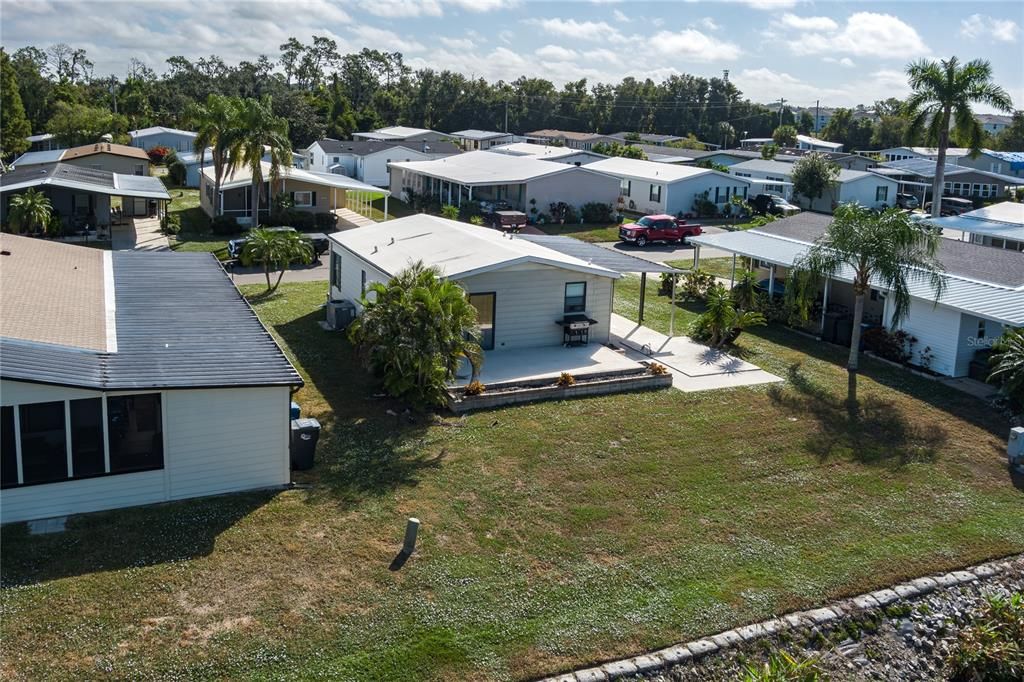 For Sale: $104,000 (2 beds, 2 baths, 832 Square Feet)