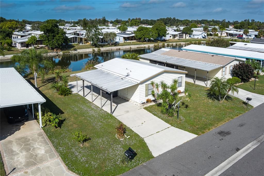 For Sale: $104,000 (2 beds, 2 baths, 832 Square Feet)