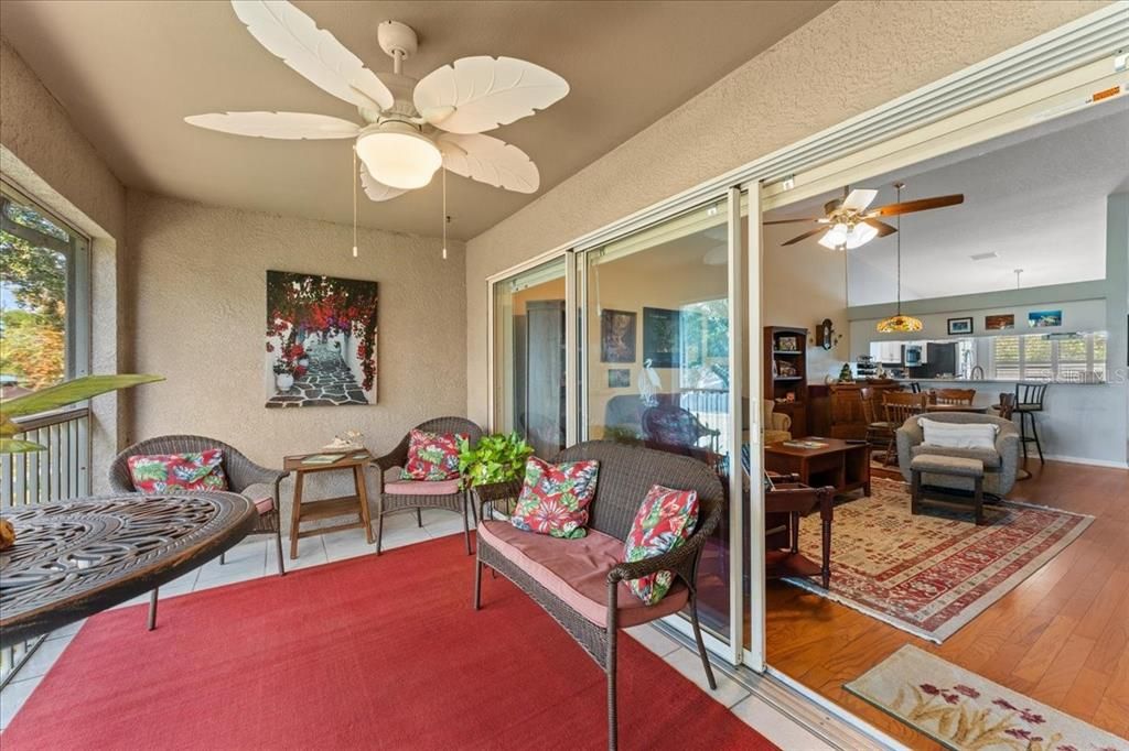 For Sale: $380,000 (2 beds, 2 baths, 1250 Square Feet)