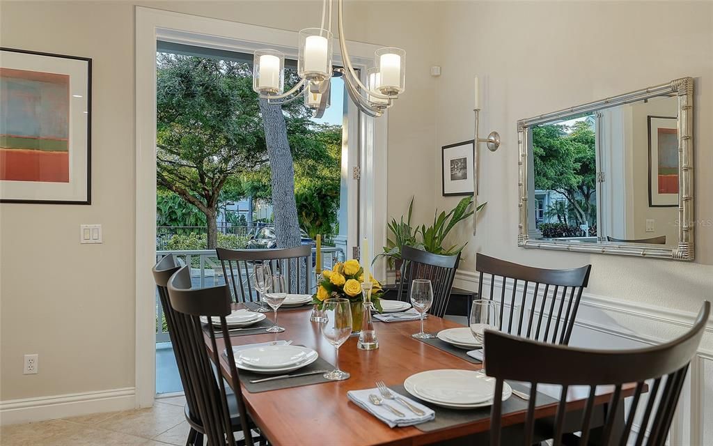 待售: $1,595,000 (5 贝兹, 4 浴室, 2853 平方英尺)