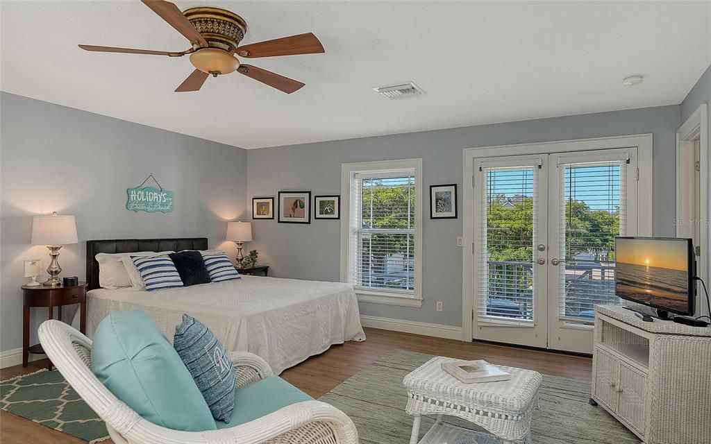 待售: $1,595,000 (5 贝兹, 4 浴室, 2853 平方英尺)