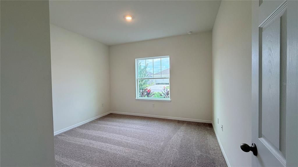 На продажу: $336,990 (3 спален, 2 ванн, 1663 Квадратных фут)