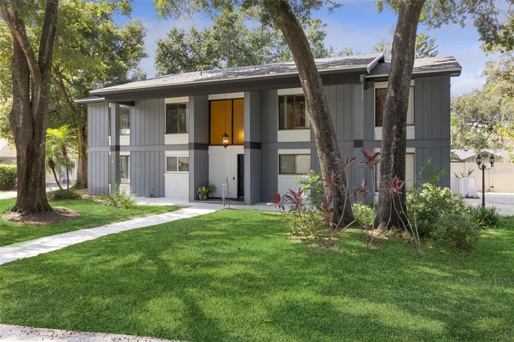 En Venta: $699,999 (5 camas, 3 baños, 2823 Pies cuadrados)