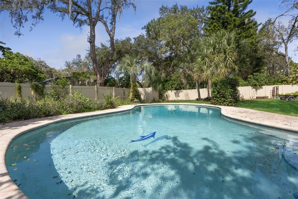 En Venta: $699,999 (5 camas, 3 baños, 2823 Pies cuadrados)