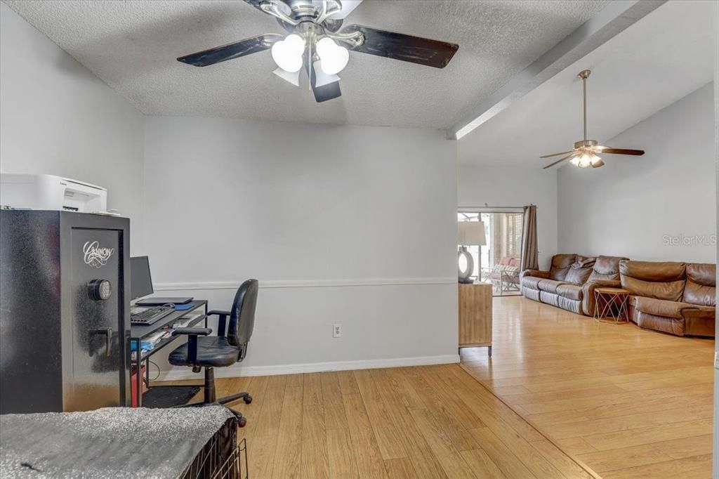 For Sale: $360,000 (3 beds, 2 baths, 1464 Square Feet)