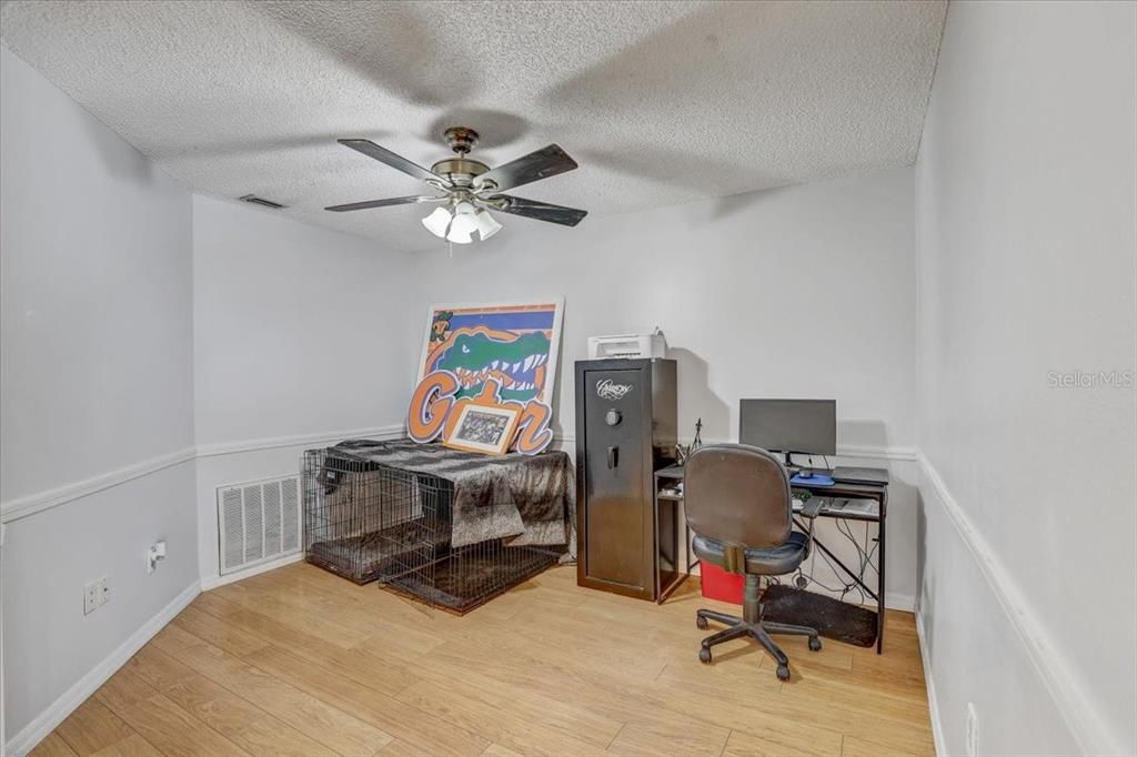 For Sale: $360,000 (3 beds, 2 baths, 1464 Square Feet)