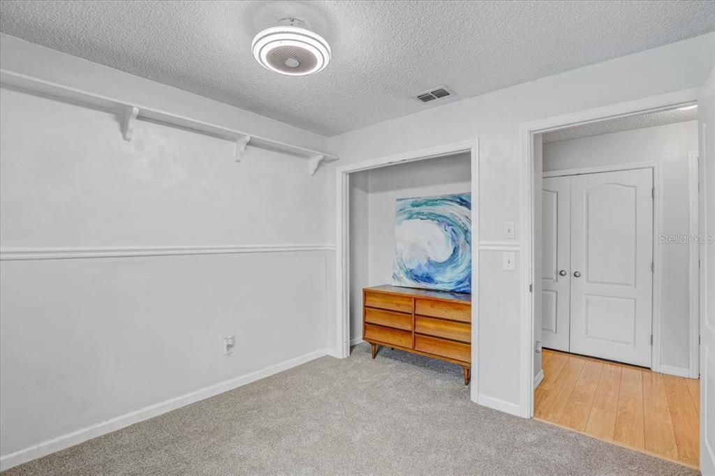 For Sale: $360,000 (3 beds, 2 baths, 1464 Square Feet)