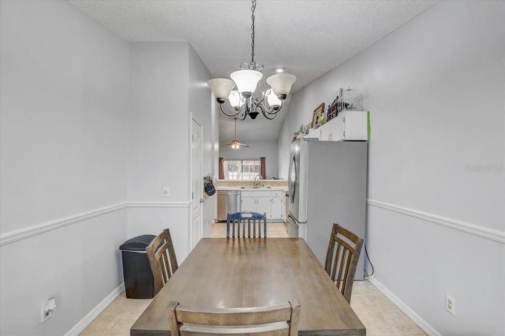 For Sale: $360,000 (3 beds, 2 baths, 1464 Square Feet)