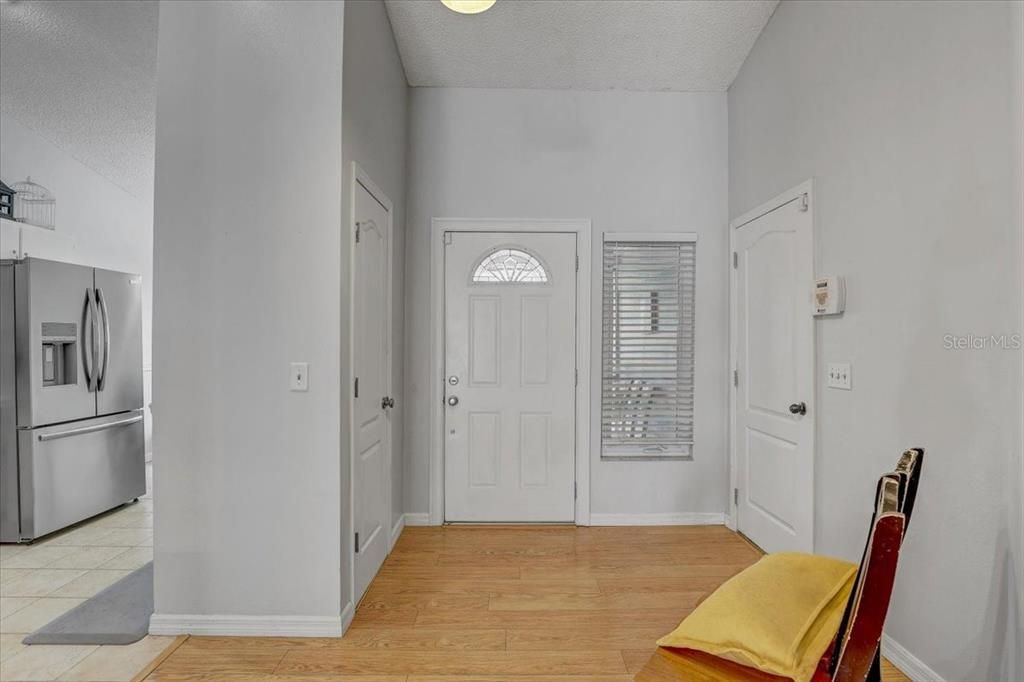 For Sale: $360,000 (3 beds, 2 baths, 1464 Square Feet)