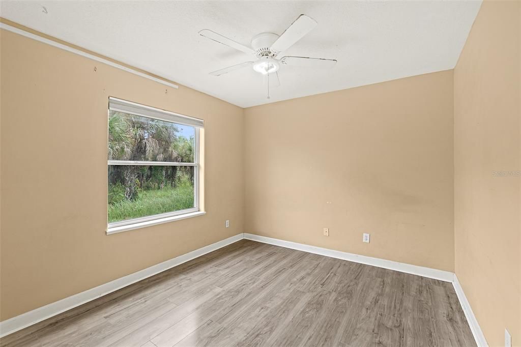 En Venta: $470,000 (4 camas, 2 baños, 2028 Pies cuadrados)