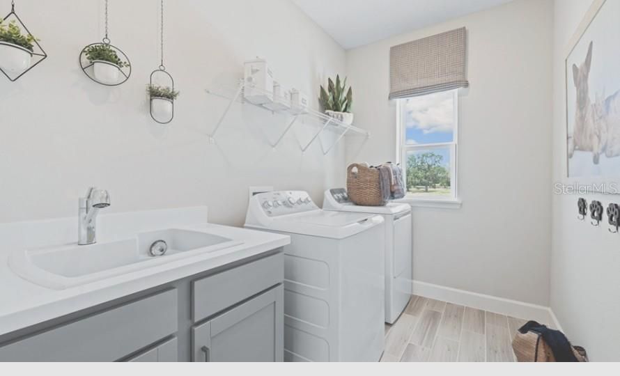 Active With Contract: $599,999 (5 beds, 4 baths, 3191 Square Feet)