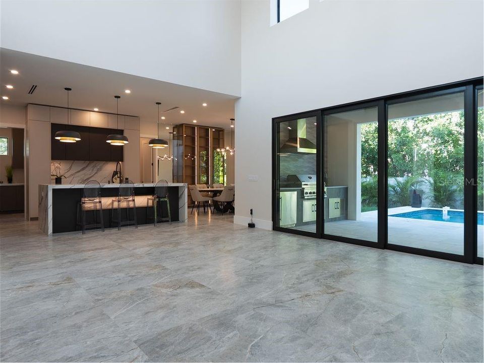 На продажу: $2,850,000 (4 спален, 4 ванн, 3954 Квадратных фут)