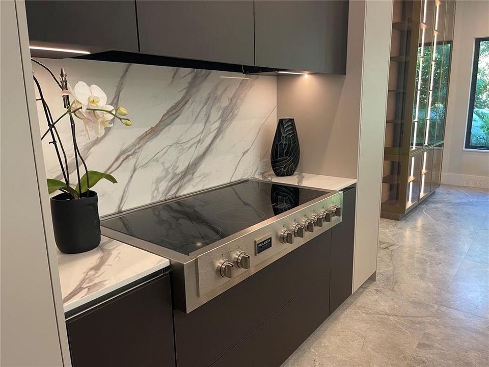 待售: $2,850,000 (4 贝兹, 4 浴室, 3954 平方英尺)