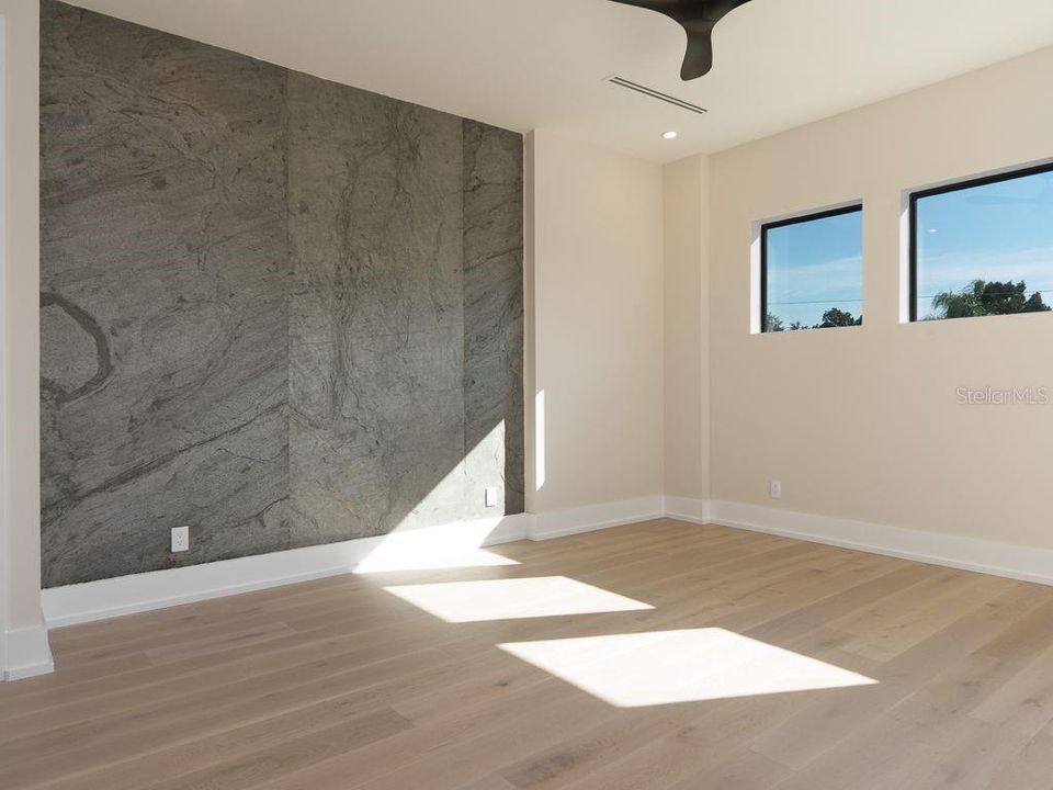 На продажу: $2,850,000 (4 спален, 4 ванн, 3954 Квадратных фут)