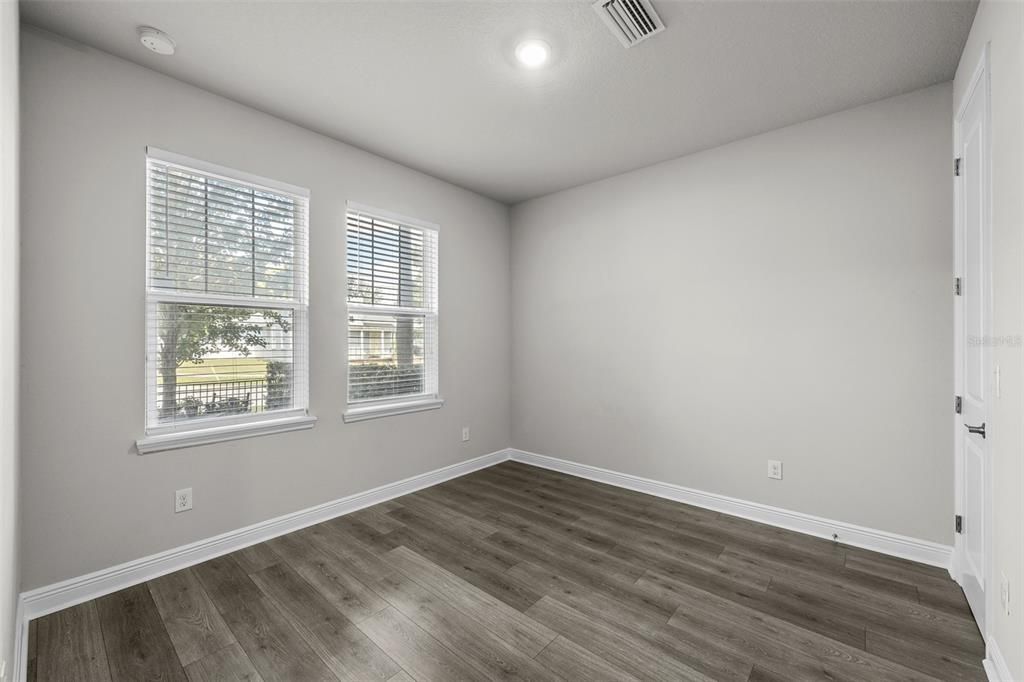 待售: $774,900 (3 贝兹, 3 浴室, 1977 平方英尺)