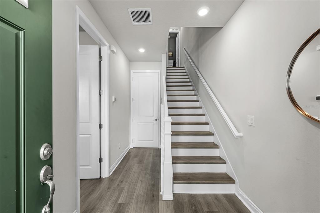 待售: $774,900 (3 贝兹, 3 浴室, 1977 平方英尺)